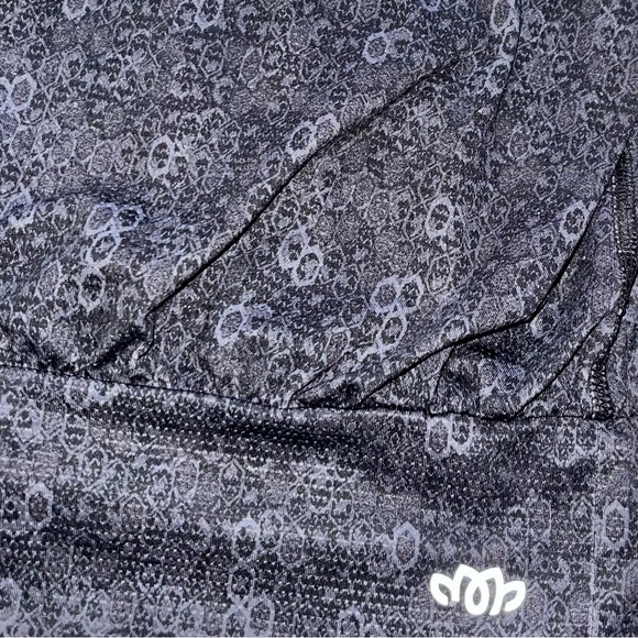 InMotion Athletic Tanktop with built in Bra Sz S - Picture 2 of 4